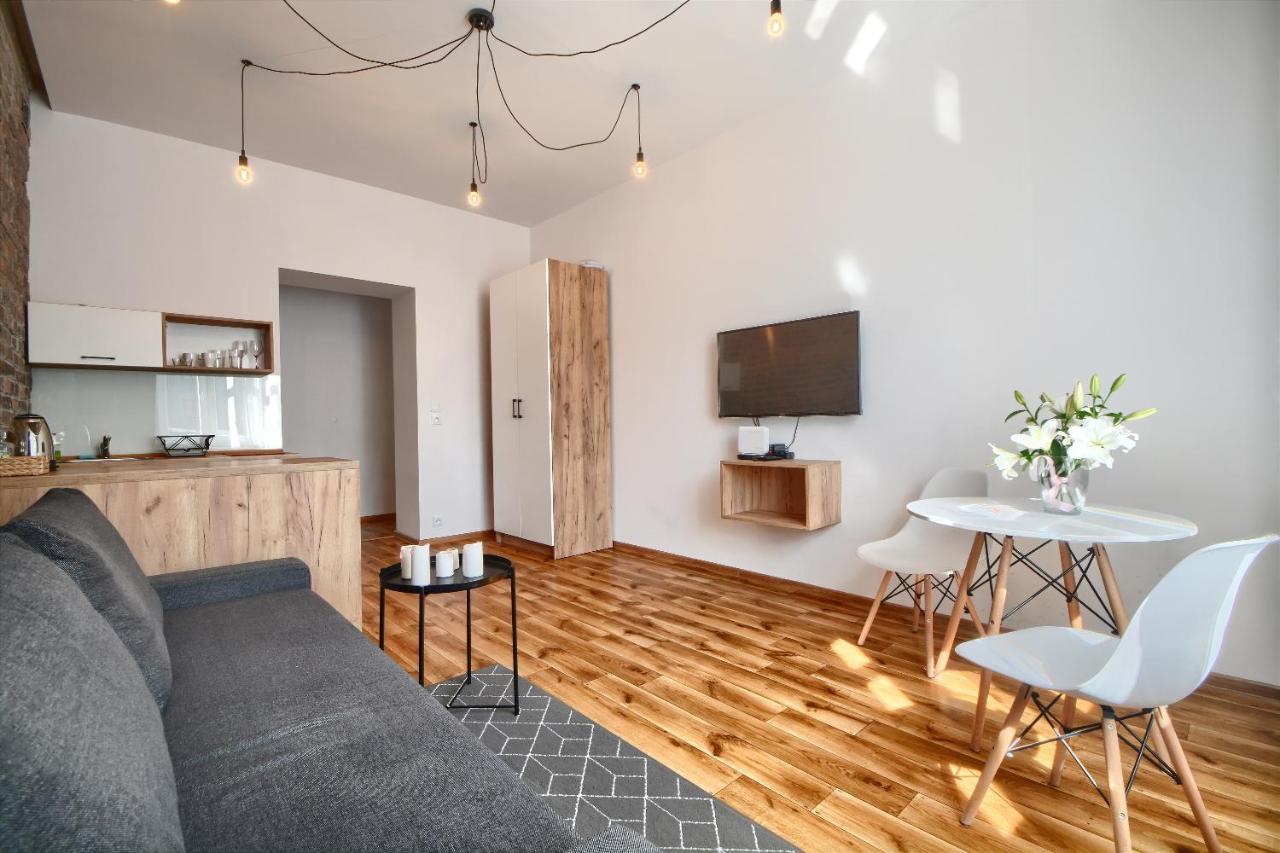 Apartamenty Centrum Dworzec Pkp Self Check-In 24H 卡托维兹 外观 照片