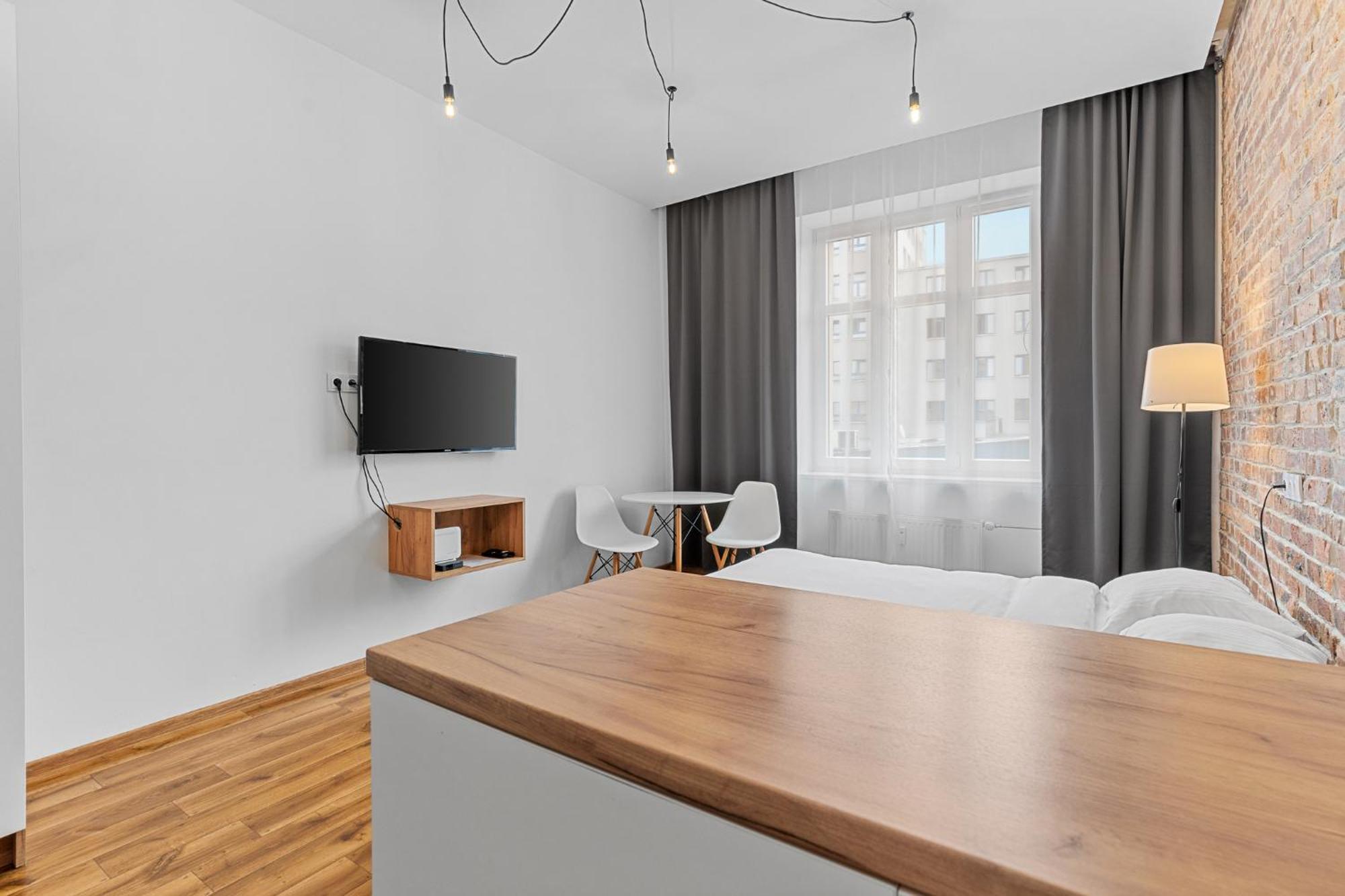 Apartamenty Centrum Dworzec Pkp Self Check-In 24H 卡托维兹 外观 照片