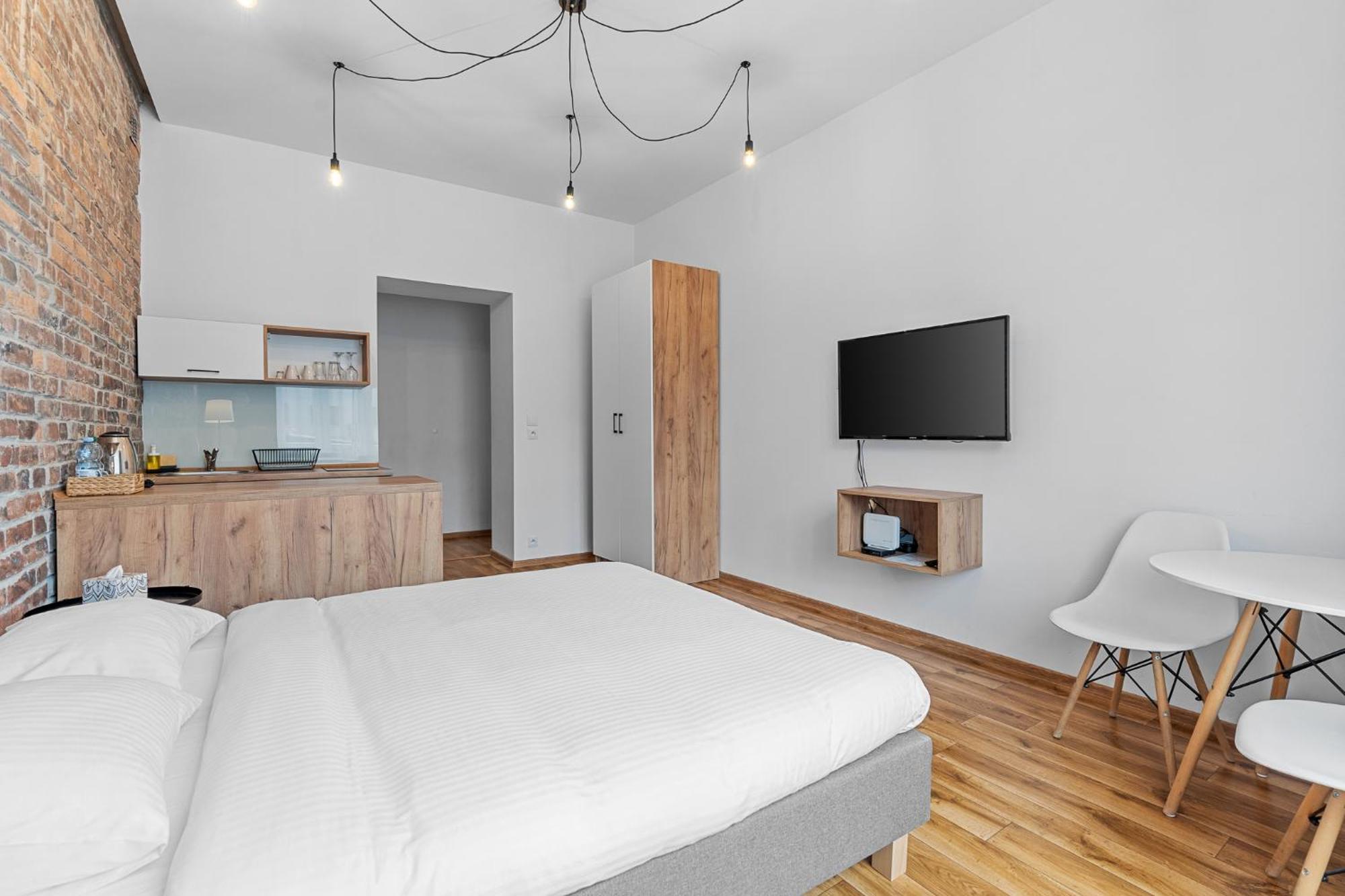 Apartamenty Centrum Dworzec Pkp Self Check-In 24H 卡托维兹 外观 照片