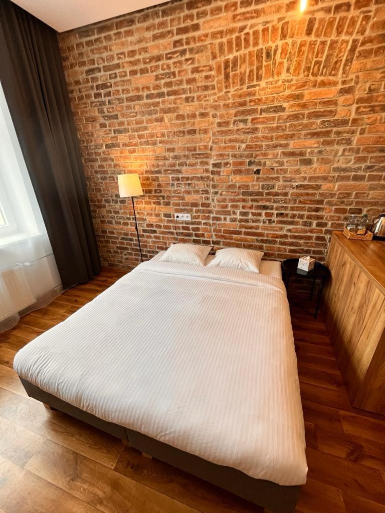 Apartamenty Centrum Dworzec Pkp Self Check-In 24H 卡托维兹 外观 照片